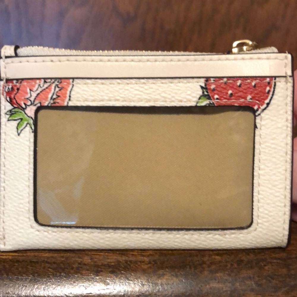 NWT-Coach-SET-Strawberry🍓-Mini Jamie Camera Bag, Skinny ID Case & Bag Charm-$401 - Picture 11 of 16